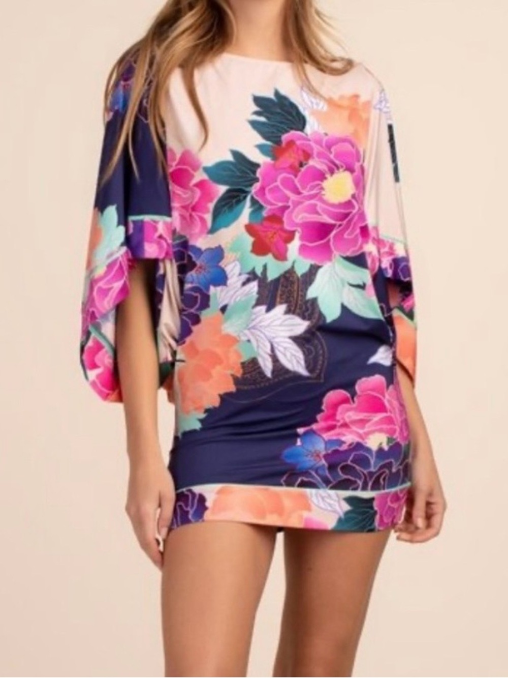 Trina Turk Opulent Oasis Floral Print Tunic Swim Coverup Medium Resortwear Beach